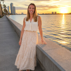 Tori Willows, at popular walk and talk therapy route along Bayshore Boulevard in Tampa, FL